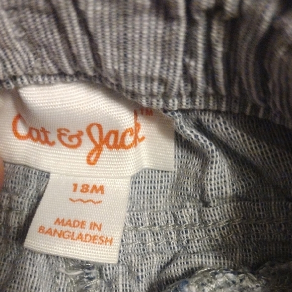 Cat & Jack Light Gray Kids Shorts - Picture 6 of 8